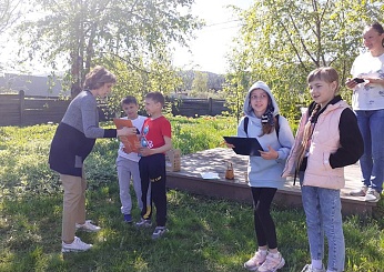 «Солнечное настроение» в Литературном сквере!